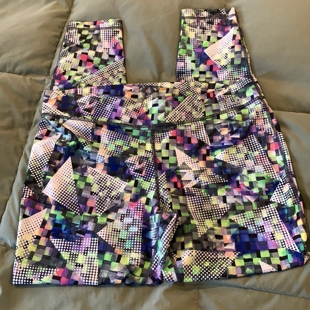 FILA Sport Running Womens Athletic Pants. Size Large. EUC. Multi Pattern Colors.